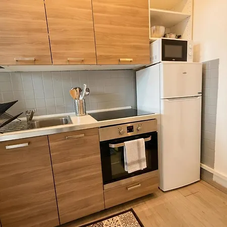 Lägenhet Beau 2 Pieces Climatise, Beaux Volumes Et Lumineux - Toutes Commodites - Lille Gares Direct En 30 Minutes Tourcoing