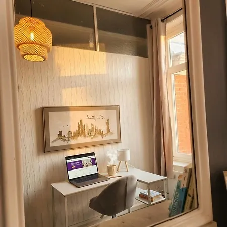 Lägenhet Beau 2 Pieces Climatise, Beaux Volumes Et Lumineux - Toutes Commodites - Lille Gares Direct En 30 Minutes